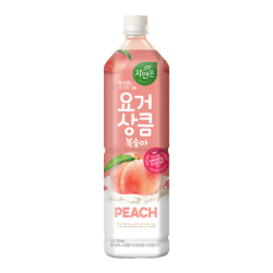 Йогуртовый напиток Nature's со вкусом персика Woongjin, 1,5 л