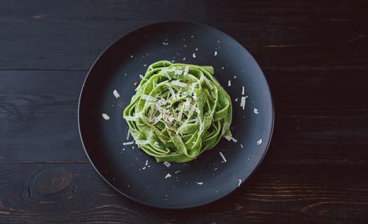 Необычная лапша Foodzi: добавьте цвета в еду!